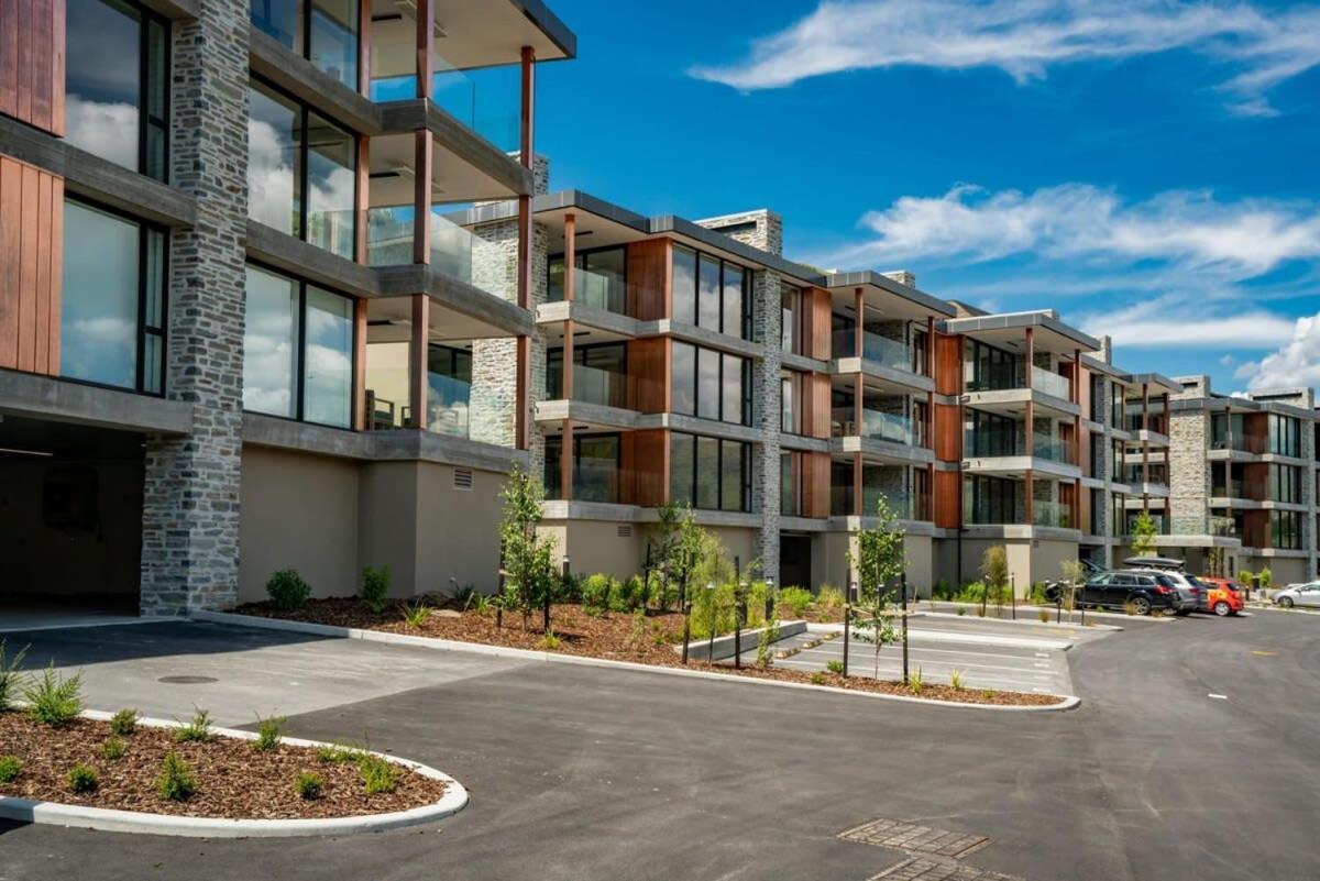 Lake View Studio Apartment ワナカ エクステリア 写真